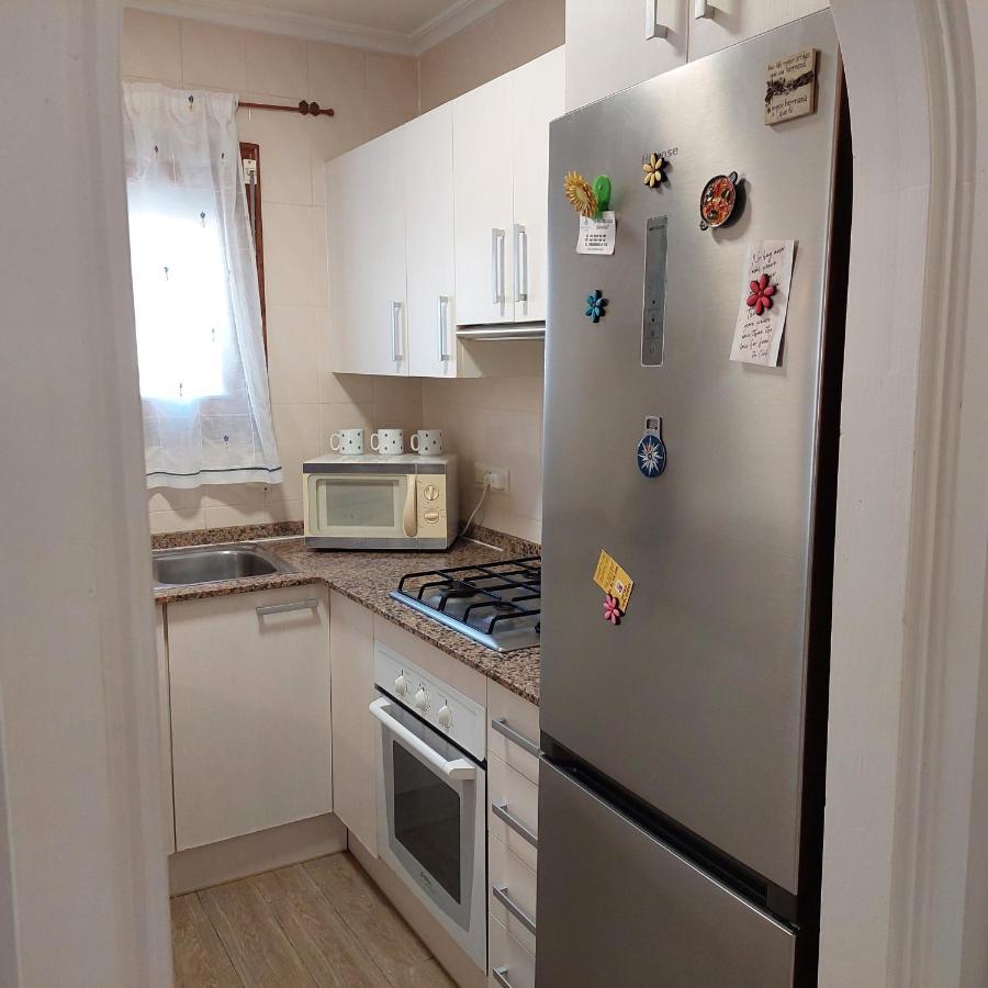 Villa Robert con piscina comunitaria uso exclusivo para una casa por turno Calpe Exterior foto