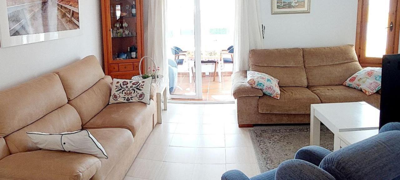 Villa Robert con piscina comunitaria uso exclusivo para una casa por turno Calpe Exterior foto